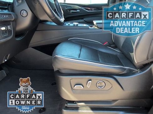 Used 2023 Cadillac Escalade Sport image 16