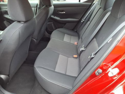 Used 2022 Nissan Sentra SV image 13