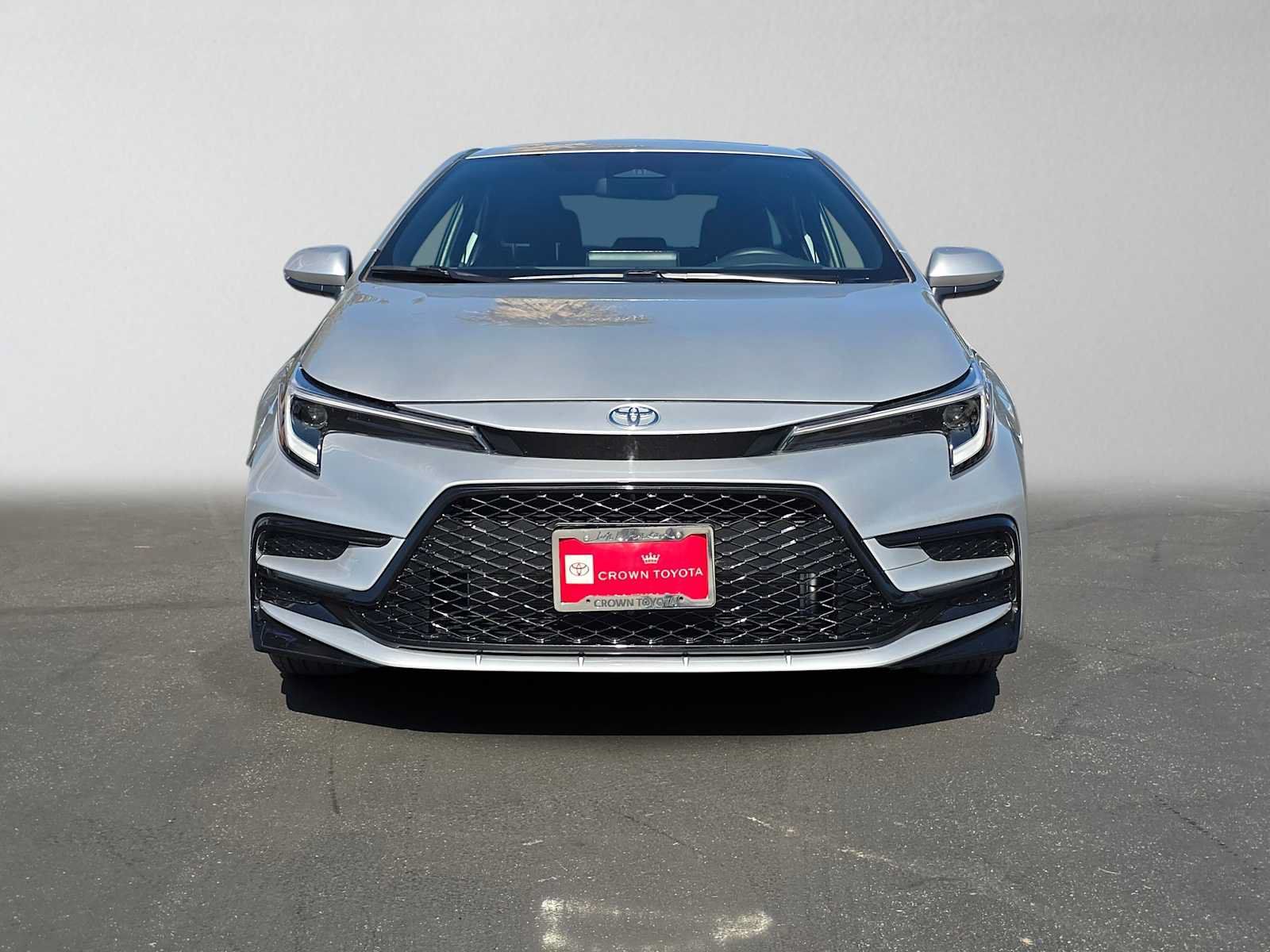 Certified 2024 Toyota Corolla SE w/ SE Premium Package FWD image 8