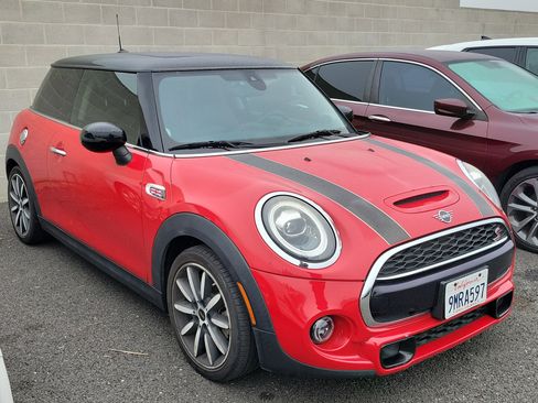 Used 2020 MINI Cooper S w/ Premium Package image 3