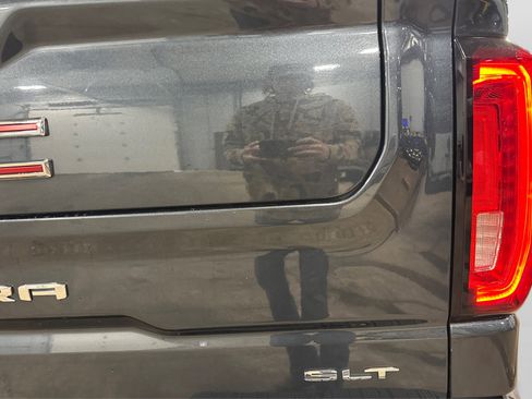 Used 2019 GMC Sierra 1500 SLT image 52