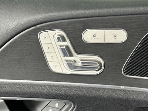 Certified 2025 Mercedes-Benz GLE 450 GLE 450 image 11