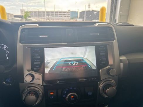 Used 2021 Toyota 4Runner SR5 Premium w/ Moonroof Package RWD image 9