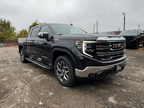 New 2026 GMC Sierra 1500 SLT w/ SLT Premium Package image 2