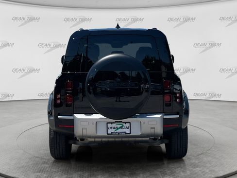 Used 2025 Land Rover Defender 110 S AWD/4WD image 7