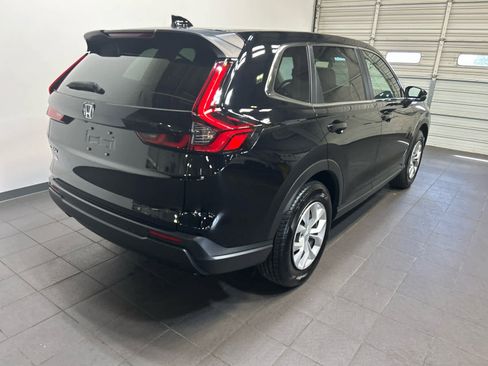 Used 2026 Honda CR-V LX image 3