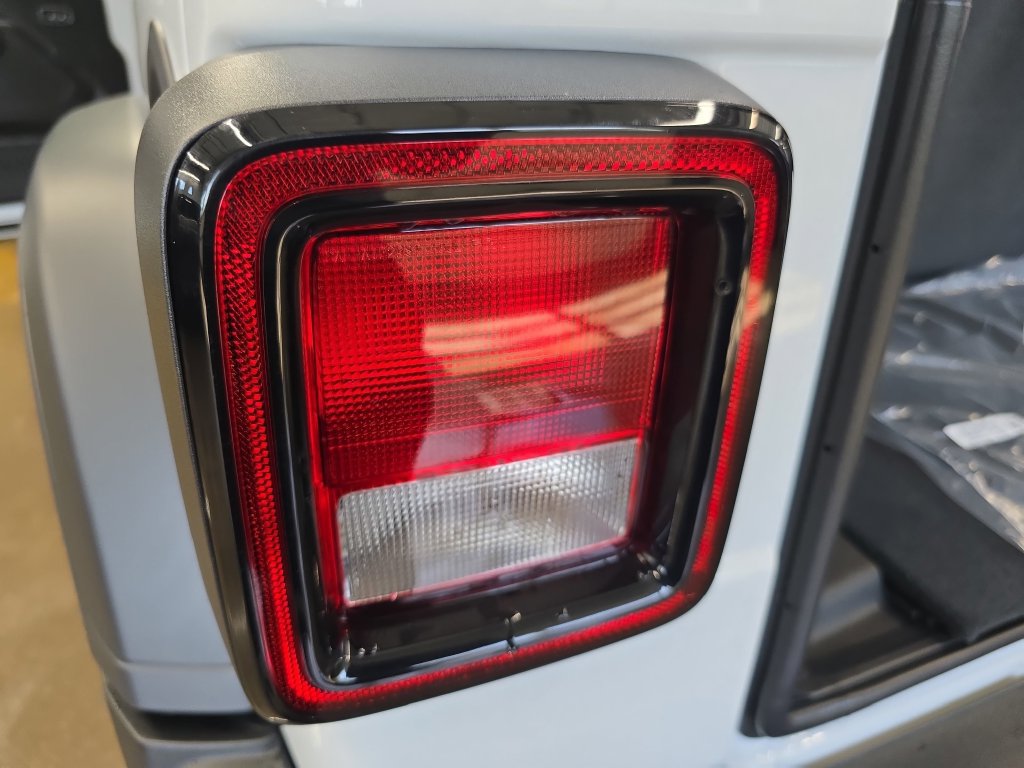 New 2026 Jeep Wrangler Sport AWD/4WD image 34
