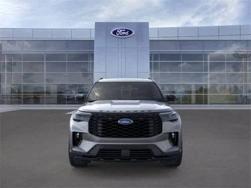 New 2026 Ford Explorer ST-Line w/ ST-Line Street Pack image 6