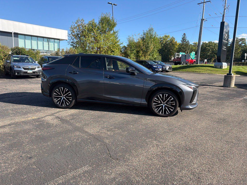 Used 2026 Lexus RZ 350e 2WD w/ Technology Package image 20