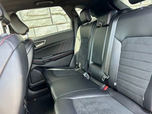 Used 2023 Ford Edge ST-Line AWD/4WD image 8