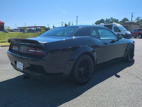 Used 2021 Dodge Challenger SRT Hellcat Redeye RWD image 4