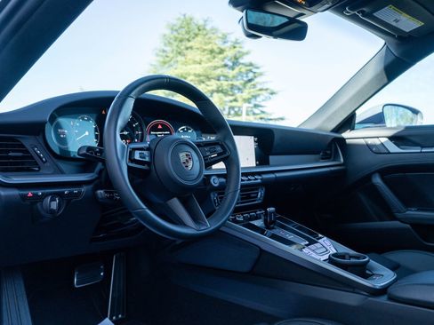 Certified 2023 Porsche 911 Carrera 4S image 4
