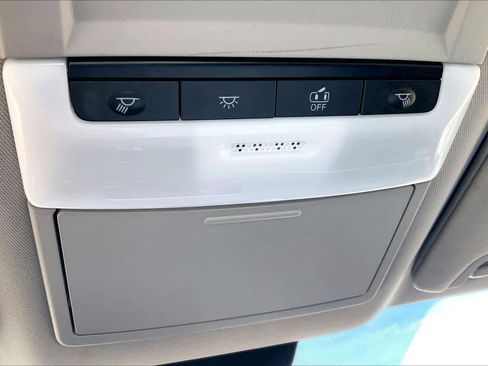 Used 2024 Nissan Altima 2.5 SV image 29