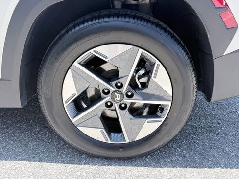 Used 2025 Hyundai Tucson SEL FWD image 34
