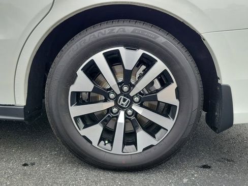 Certified 2026 Honda Odyssey EX-L image 7