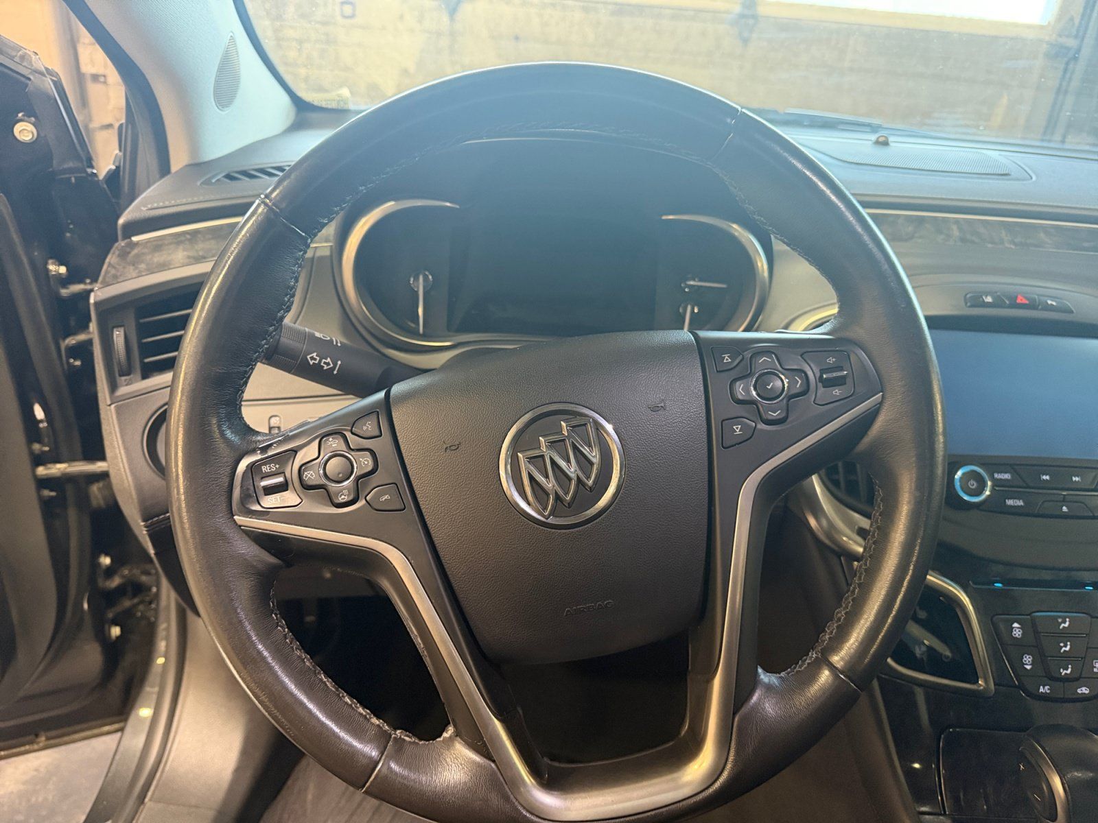 Used 2015 Buick LaCrosse Premium w/ Driver Confidence Package #1 FWD image 9