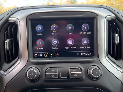 Used 2019 Chevrolet Silverado 1500 LTZ w/ LTZ Premium Package AWD/4WD image 27