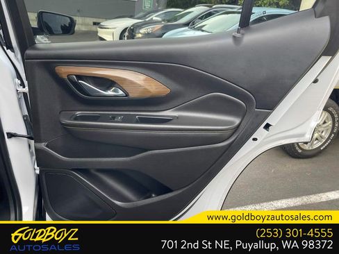 Used 2021 GMC Terrain SLE w/ Elevation Edition image 21