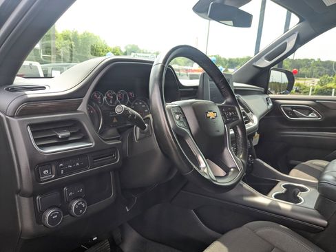 Used 2024 Chevrolet Tahoe LS RWD image 13