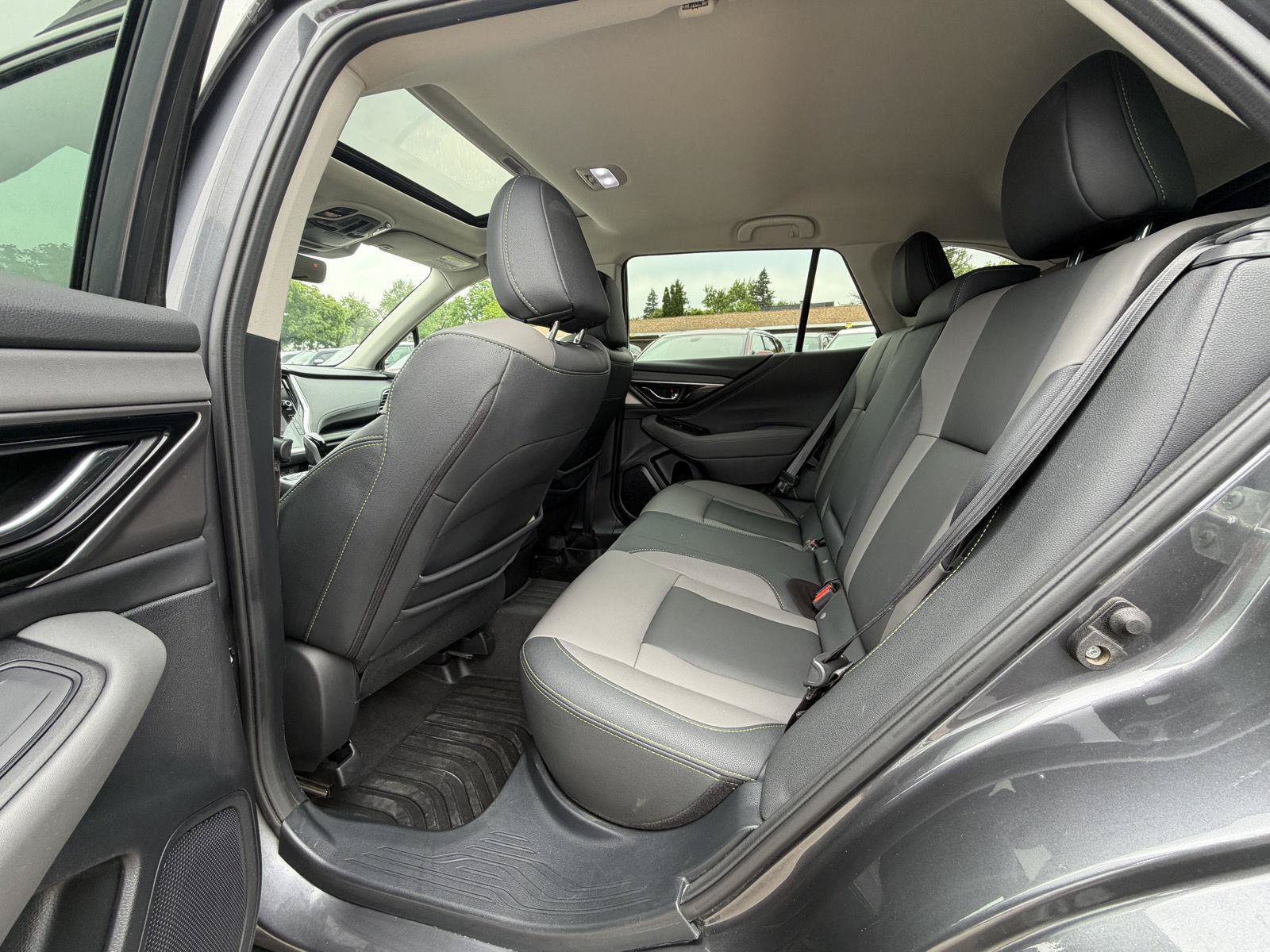 Used 2023 Subaru Outback Onyx Edition XT AWD/4WD image 23