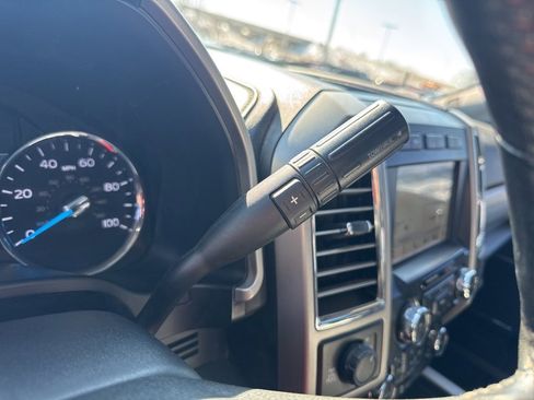 Used 2017 Ford F350 Lariat w/ Lariat Ultimate Package image 20