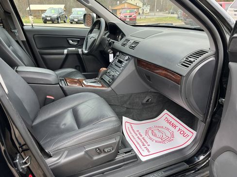 Used 2014 Volvo XC90 3.2 image 3