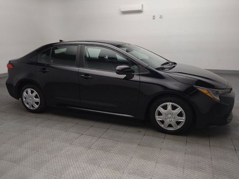 Used 2023 Toyota Corolla LE FWD image 11