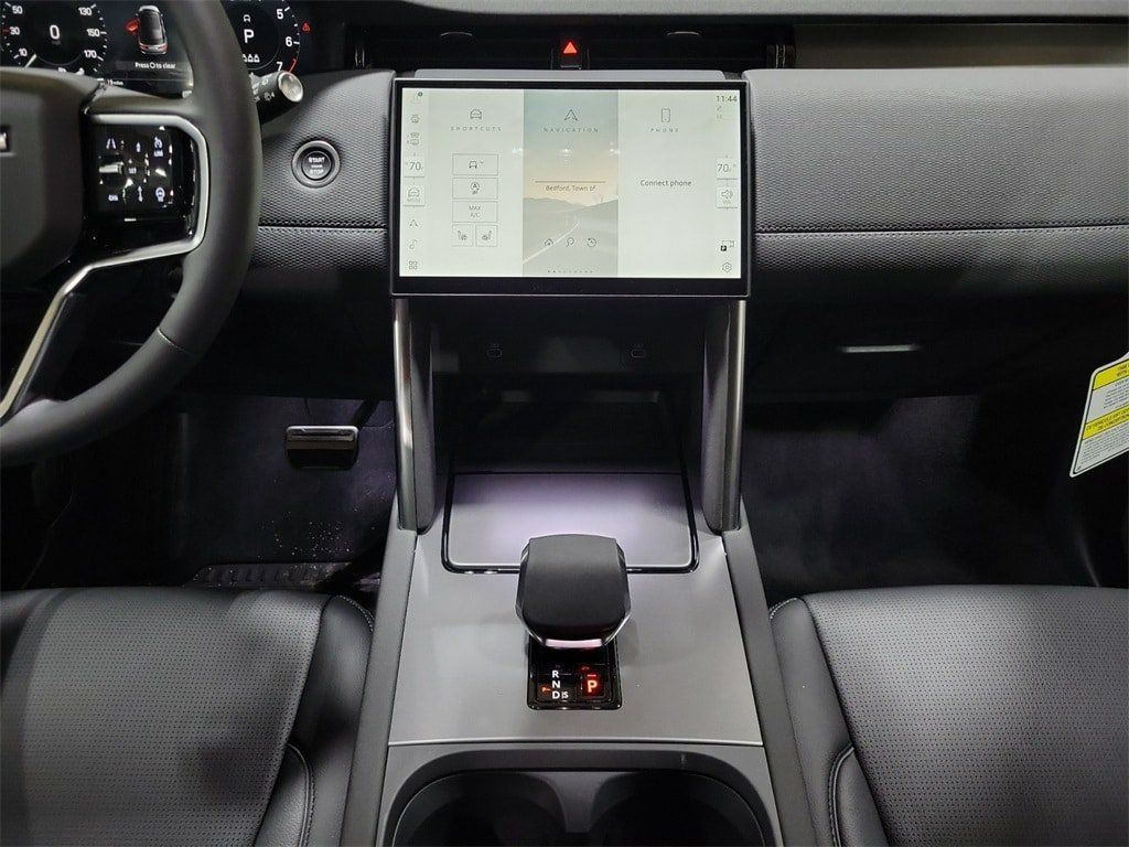 New 2025 Land Rover Discovery Sport Dynamic SE AWD/4WD image 26