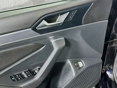 Used 2024 Volkswagen Jetta SE image 15