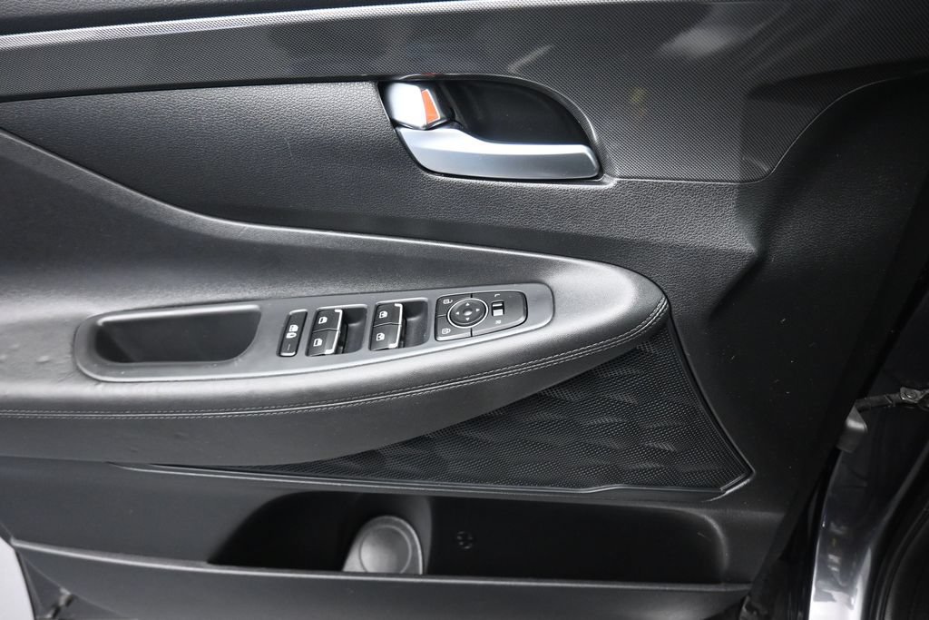 Used 2022 Hyundai Santa Fe XRT w/ Winter Weather Package FWD image 10