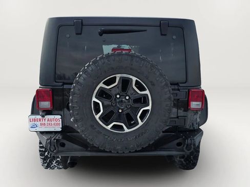 Used 2017 Jeep Wrangler Rubicon w/ Power Convenience Group AWD/4WD image 5