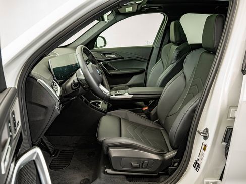 New 2026 BMW X1 xDrive28i w/ Technology Package image 28