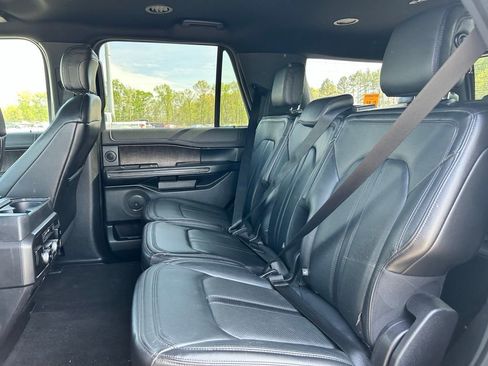 Used 2019 Ford Expedition Limited AWD/4WD image 16