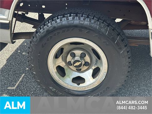Used 1994 Chevrolet Silverado 1500 2WD Extended Cab image 18