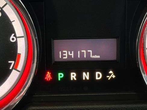 Used 2017 Dodge Grand Caravan SXT image 35