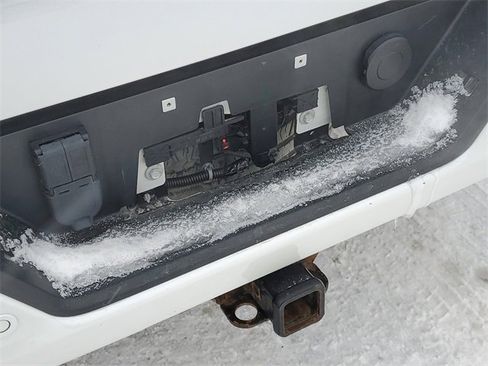 Used 2020 Chevrolet Silverado 1500 High Country w/ Technology Package image 37