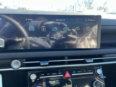 New 2026 Hyundai Tucson Limited image 9