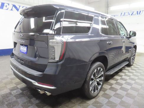 Used 2025 Chevrolet Tahoe High Country AWD/4WD image 6