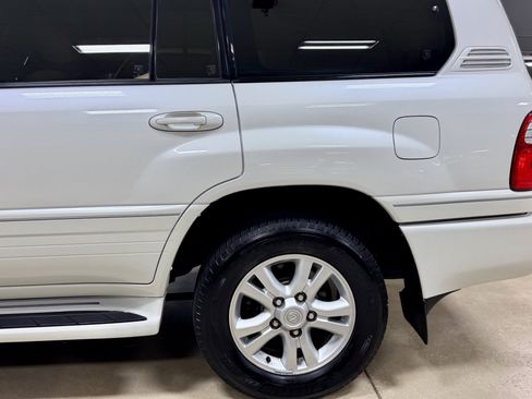 Used 2003 Lexus LX 470 4WD image 14