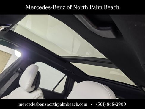 New 2026 Mercedes-Benz GLC 300 4MATIC image 9