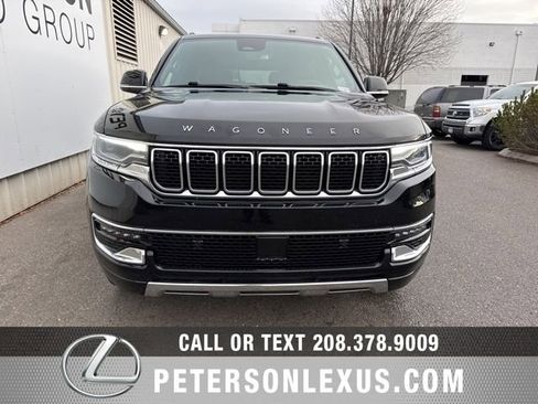 Used 2024 Jeep Wagoneer Series III image 8