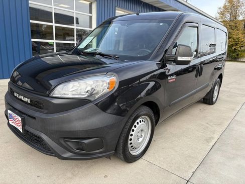 Used 2020 RAM ProMaster City Tradesman image 2