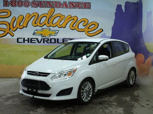 Used 2017 Ford C-MAX SE image 2