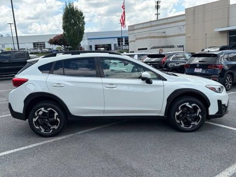 Used 2023 Subaru Crosstrek 2.5i Limited w/ Moonroof Package AWD/4WD image 9