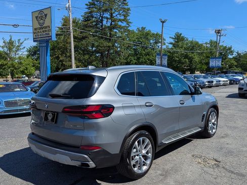 Used 2024 BMW X5 xDrive40i w/ Premium Package AWD/4WD image 7