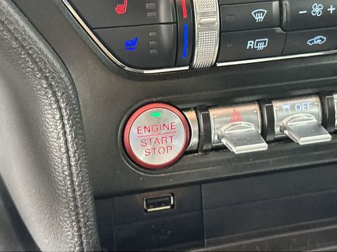 Used 2022 Ford Mustang Premium RWD image 28