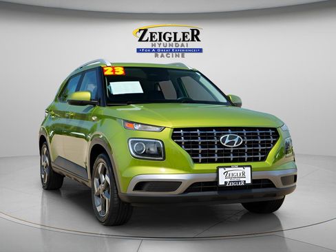 Certified 2023 Hyundai Venue SEL FWD image 1