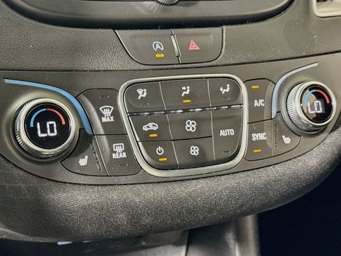 Certified 2025 Chevrolet Malibu LT FWD image 14