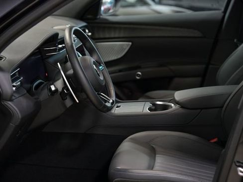 Used 2023 Maserati Grecale GT image 22