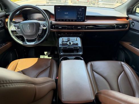 Used 2022 Lincoln Nautilus Reserve w/ Equipment Group 201A AWD/4WD image 11